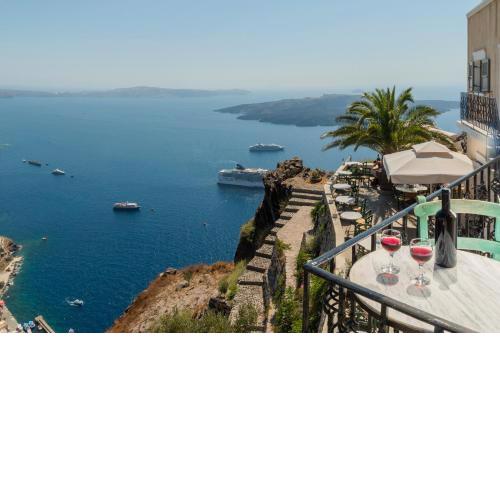 Anthos Caldera Suites