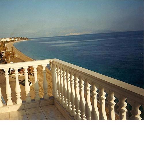 Antonios Rooms