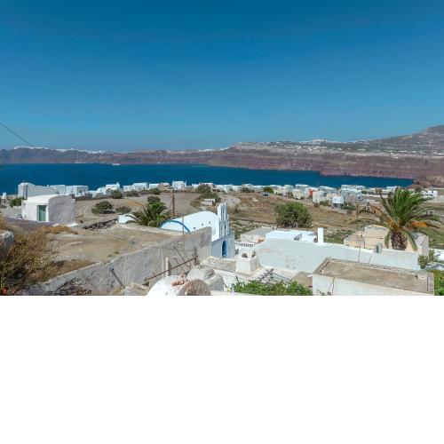 Antron Cave House