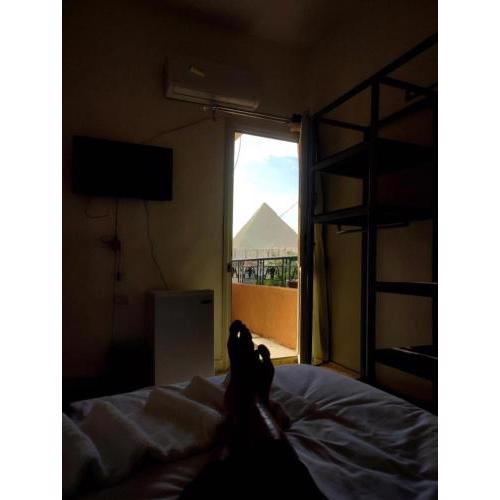 Anubis kingdom pyramids