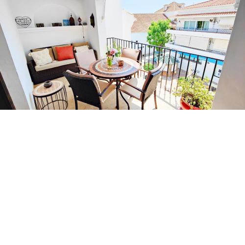AP256 - Balcon Atico