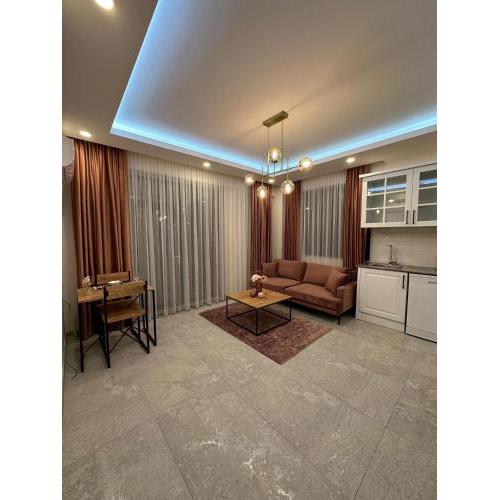 Apart Angelstone / Suit 4