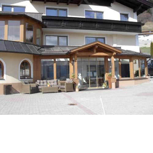 Apart Hotel Ideal