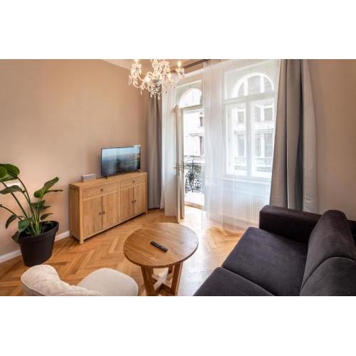Apart Hotel Zborovska