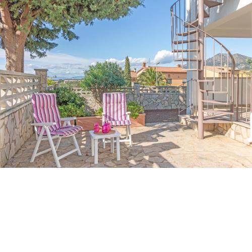 Apart-Rent Casa Grecs 2029