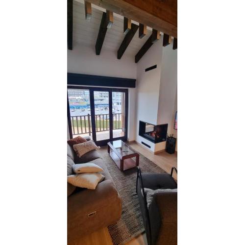 APART-SKY A PIE DE PISTAS PARA 6PERSONAS - LA MOLINA ESTACIÓN