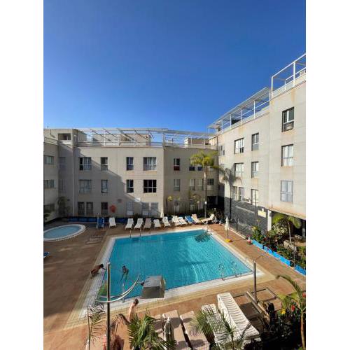 APARTAMENT SARDINA NEAR THE BEACH WITH POOL AND WIFI I