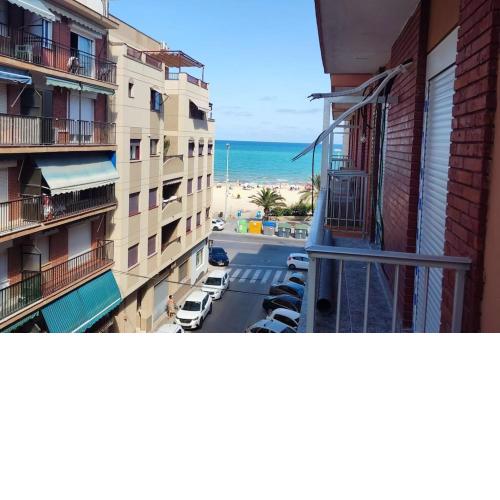 apartamento 20 metros playa WIFI SMART TV