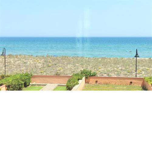 Apartamento 2H frente al mar y piscina 423