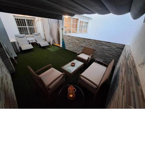 Apartamento 40m2 con terraza chillout de 20m2 totalmente equipado en casco historico