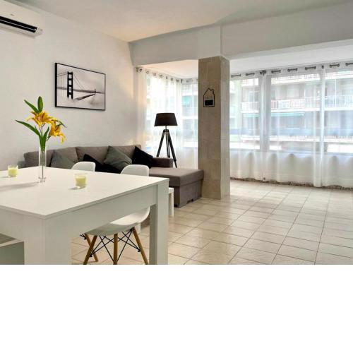 Apartamento a 100 metros Playa San Antonio Cullera 1-8 personas