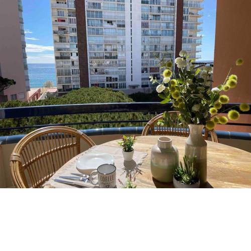 Apartamento a 20 metros de la playa con Parking