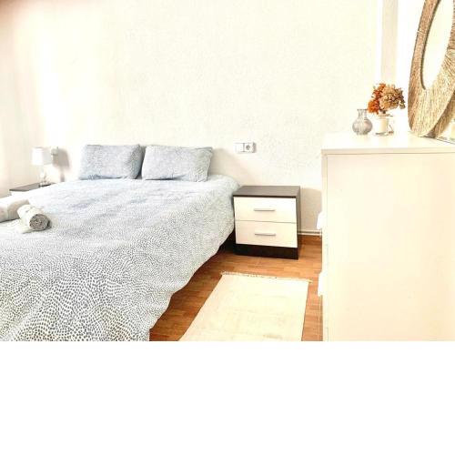 Apartamento a 200 metros paseo zorrilla