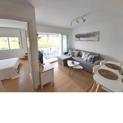 Apartamento a 300 mts de la playa, 25 minutos de Port Aventura y 50 de Barcelona