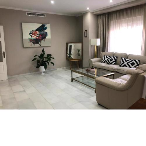 APARTAMENTO A 70 M. DE LA JUDERIA