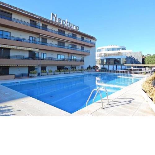Apartamento alto standing con piscina privada, aire acondicionado y wifi