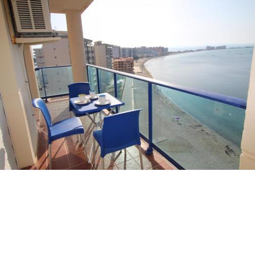 Apartamento Azul Marino by Rental Olé