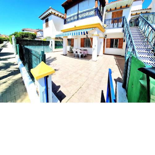 Apartamento bajo VERAMAR 2 2ª línea 500 m de la playa