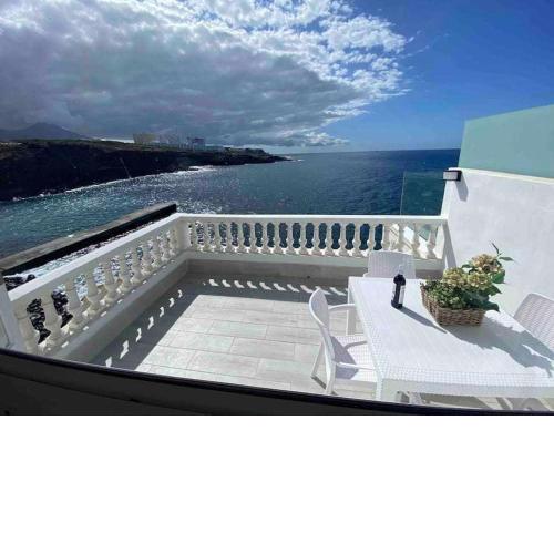 Apartamento Callao Salvaje en el mar con wifi