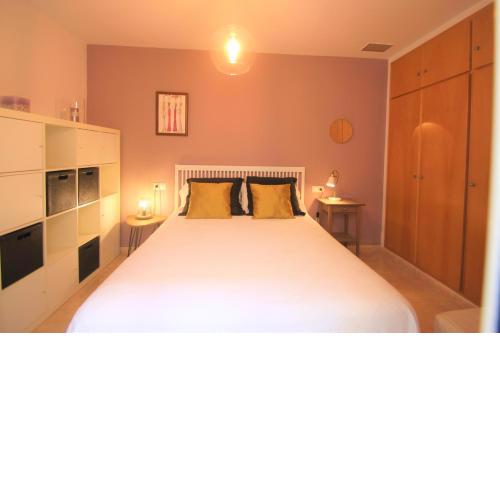 Apartamento Casaturis Playa y Montaña con parking en el centro de Alicante A130