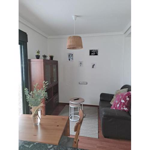 Apartamento céntrico y a pie de playa en Bueu.