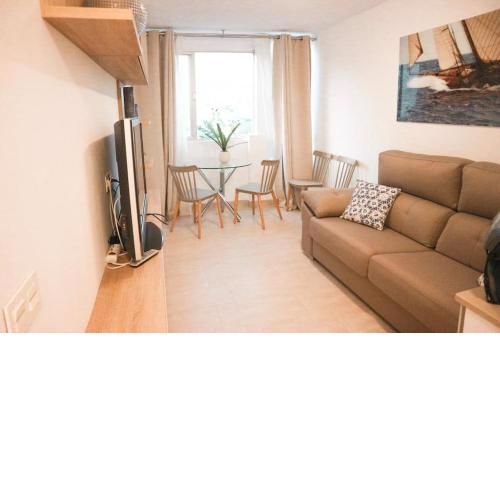 Apartamento céntrico y en primera linea de playa.