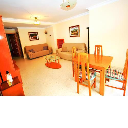 Apartamento cerca de la playa con garaje