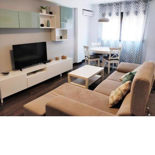 Apartamento cerca de la playa y Ciudad de las Ciencias