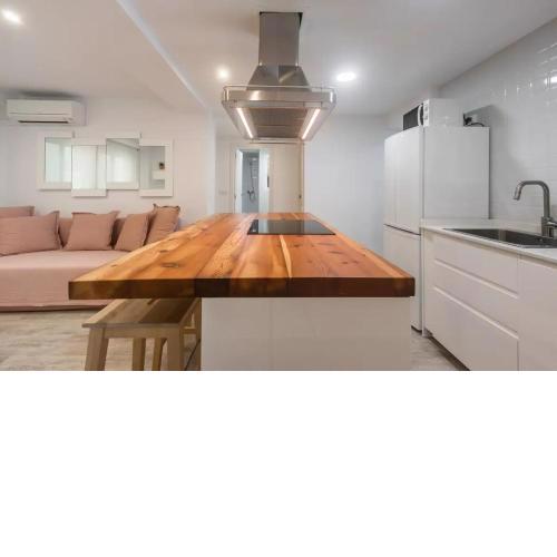 Apartamento cerca del mar, del puerto y del centro