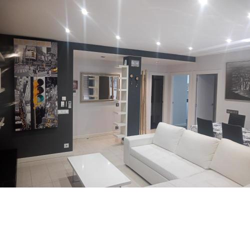 APARTAMENTO COLON GARAJE Gratuito