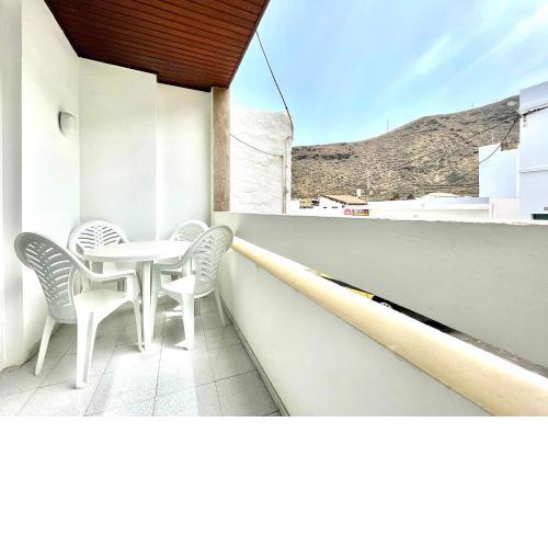 Apartamento con 2 dormitorios frente del oceano y cerca de la playa en Tamaduste