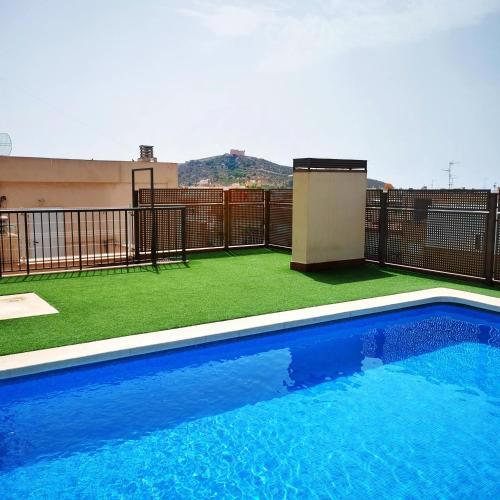 Apartamento con Aire Acondicionado, Piscina y Wifi