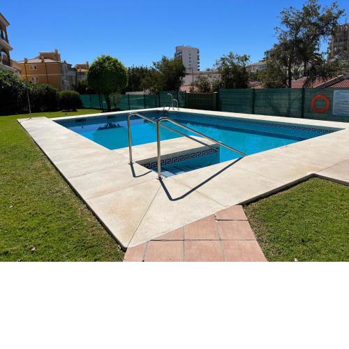 Apartamento con jardín privado