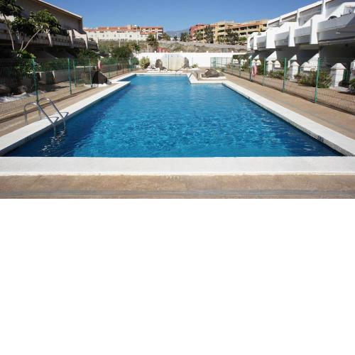 Apartamento con Jardín y piscina en El Balancon