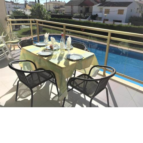 Apartamento con piscina en Edif Los Naranjos 133A - INMO22