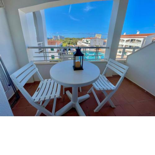 Apartamento con piscina junto a la playa - TURQUETA.