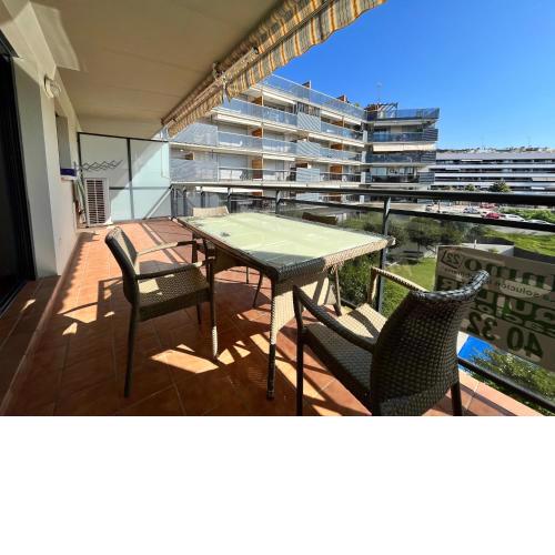 Apartamento con piscina y parking en edif Las Dunas 154B - INMO22