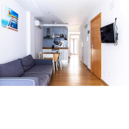 Apartamento con terraza cerca de la playa