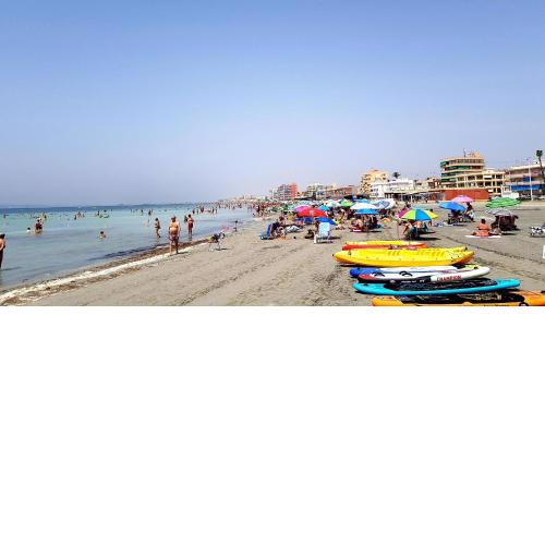Apartamento con tres dormitorios Vista Mar