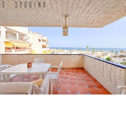Apartamento con vistas al mar