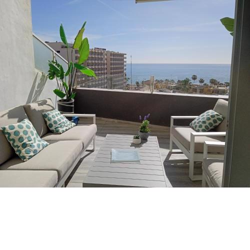 APARTAMENTO CON VISTAS AL MAR