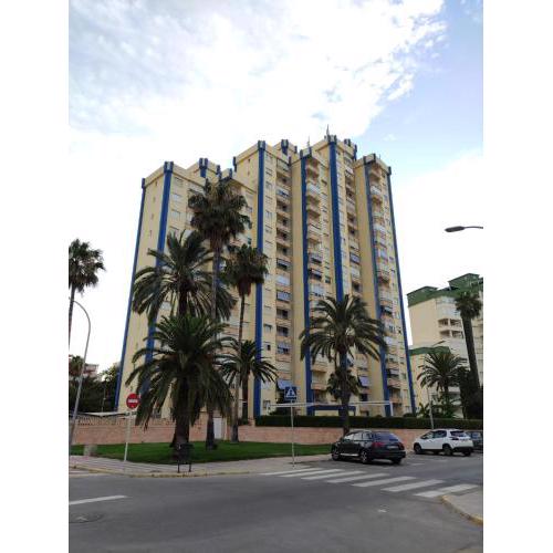 APARTAMENTO CON VISTAS EN LA PLAYA DE GANDIA