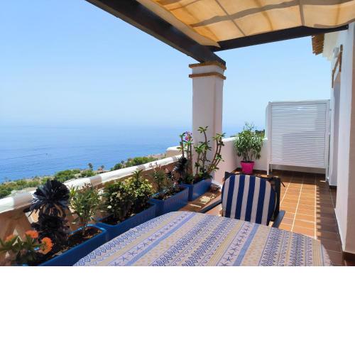 Apartamento con vistas y garaje en Marina del Este