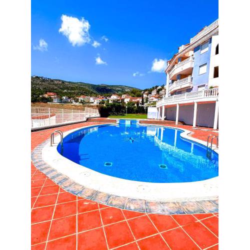 Apartamento Costero 1-6 personas, con terraza, calas a 5 minutos, Wifi, vistas increibles ,Piscina privada