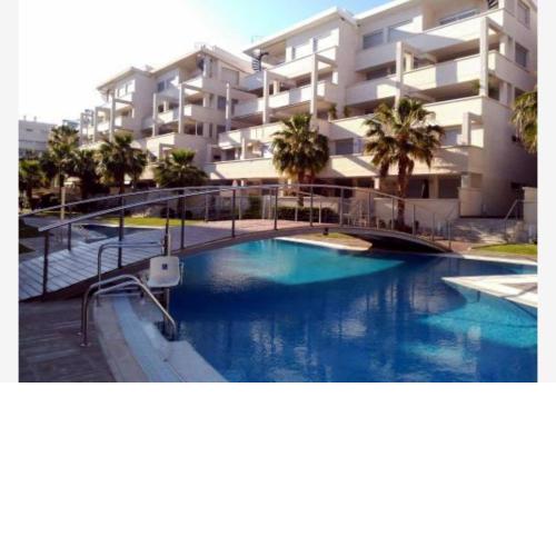 Apartamento de 2 dormitorios a 5mn de la playa y del centro caminando