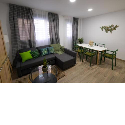 Apartamento de 2 dormitorios Alicante Carolinas