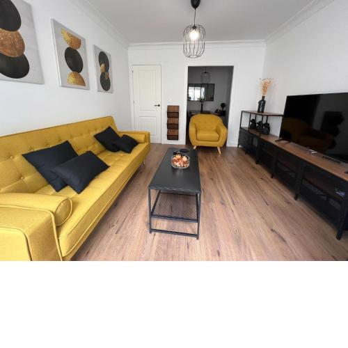 Apartamento de 3 habitaciones a estrenar en Ferrol