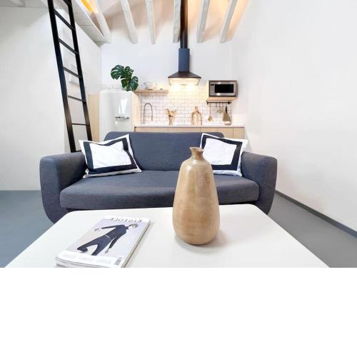 Apartamento de diseño frente al Museo del Prado