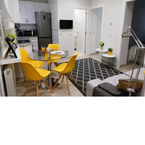 Apartamento diseño 2dormitorios Delicias A/A WIFI