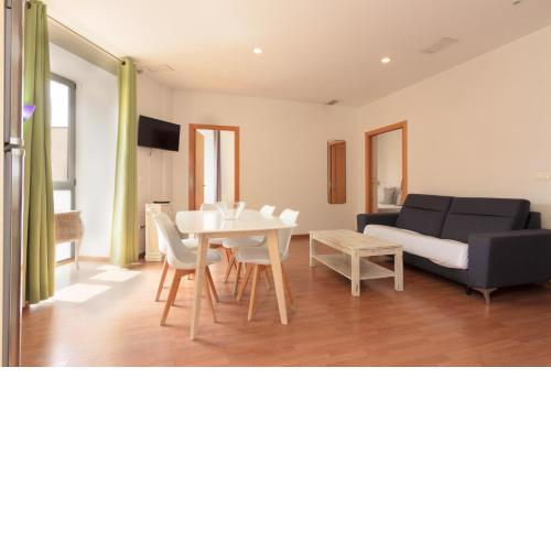 Apartamento El Carmen by Be Alicante